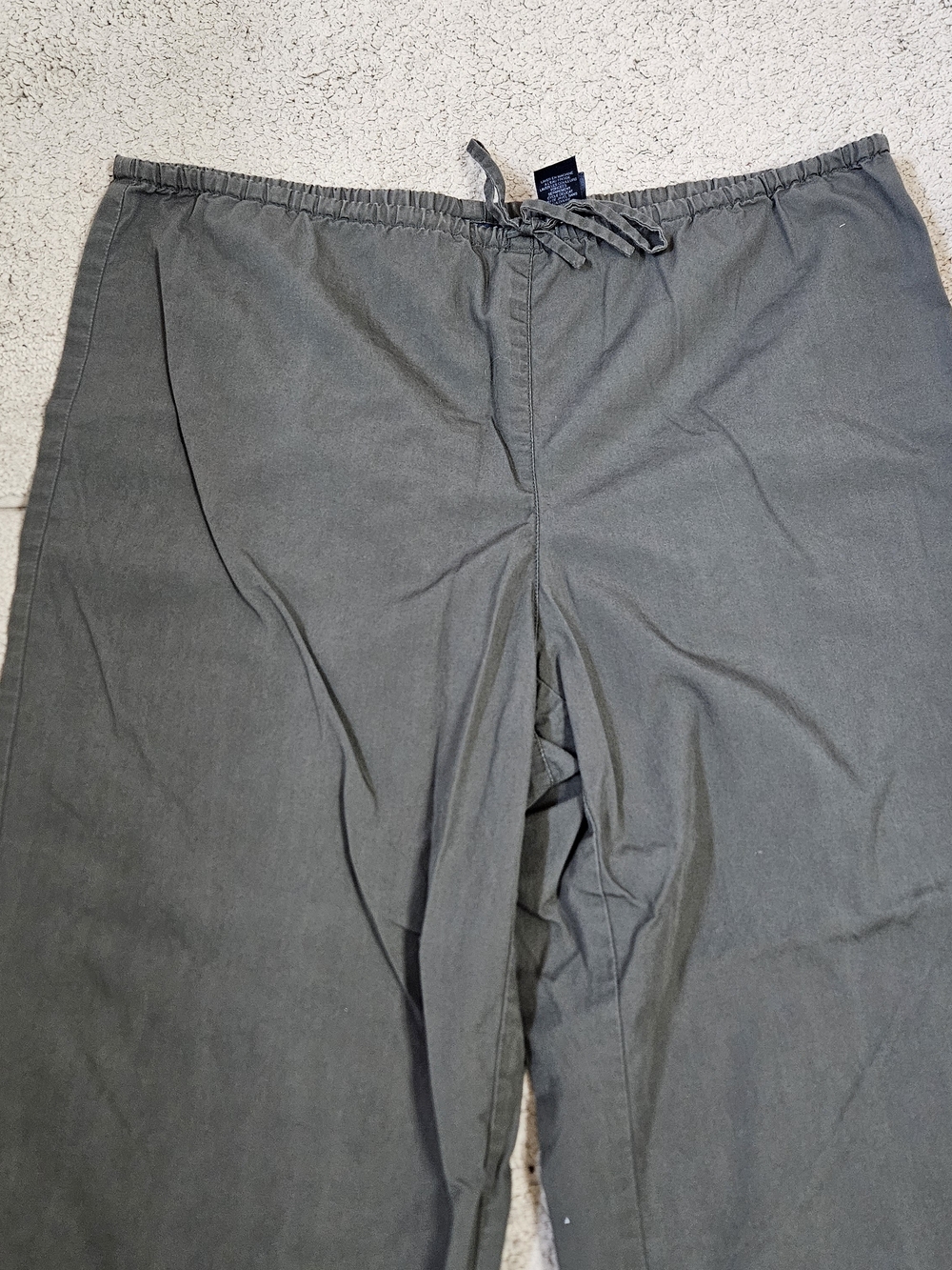 Liz Claiborne 2-Piece Set – Embroidered Blouse and Cropped Pants Size 8 - Picture 5 of 13